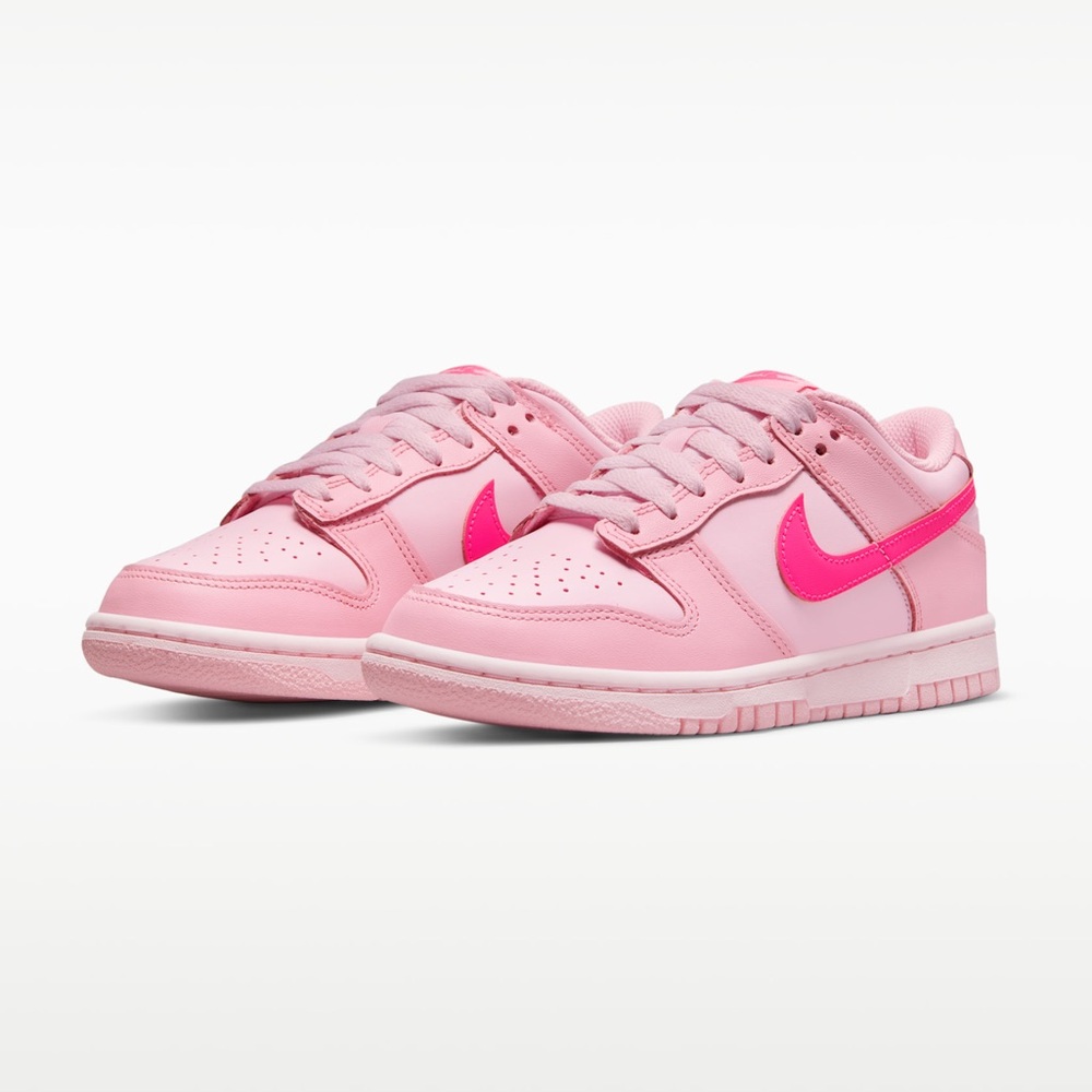 Nike Girls Low Dunks Sneakers in Light and Dark Pink